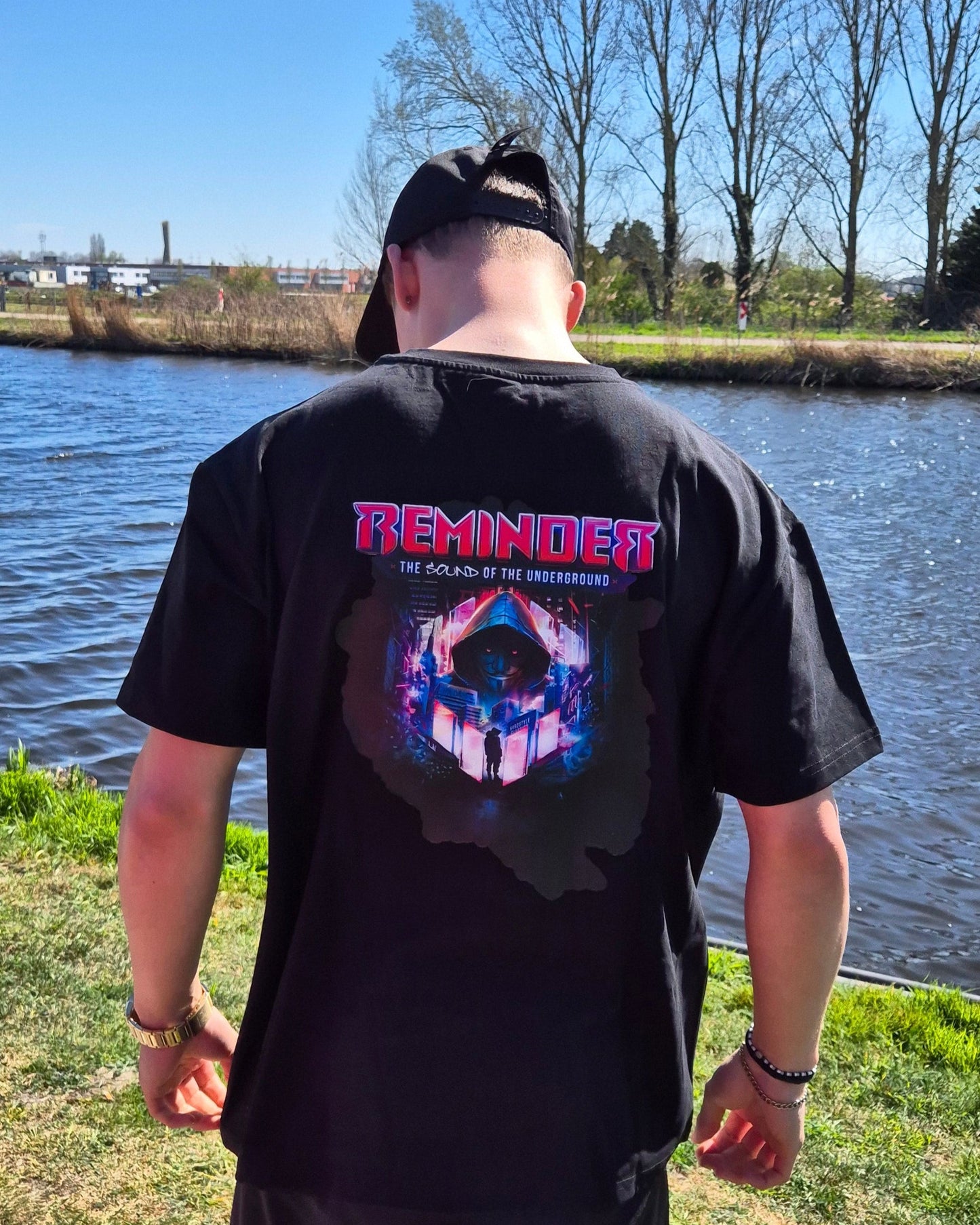 Reminder Underground Shirt Black