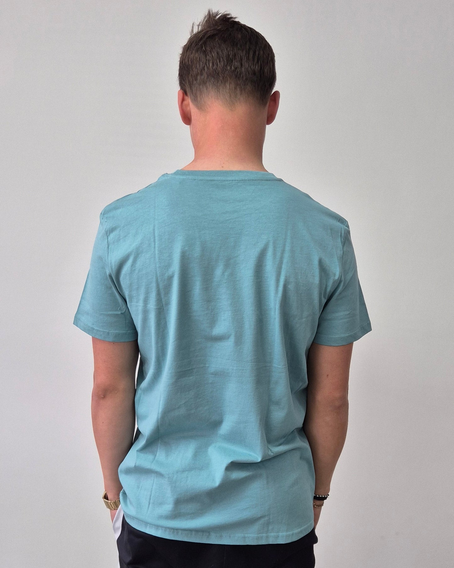 Reminder r logo shirt
