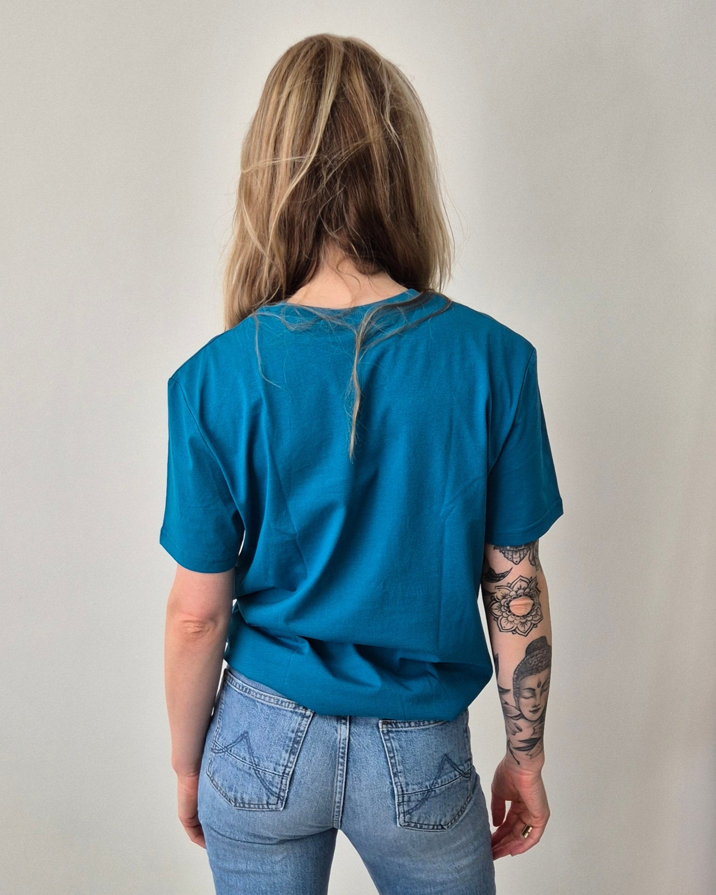 Reminder R logo shirt Ocean