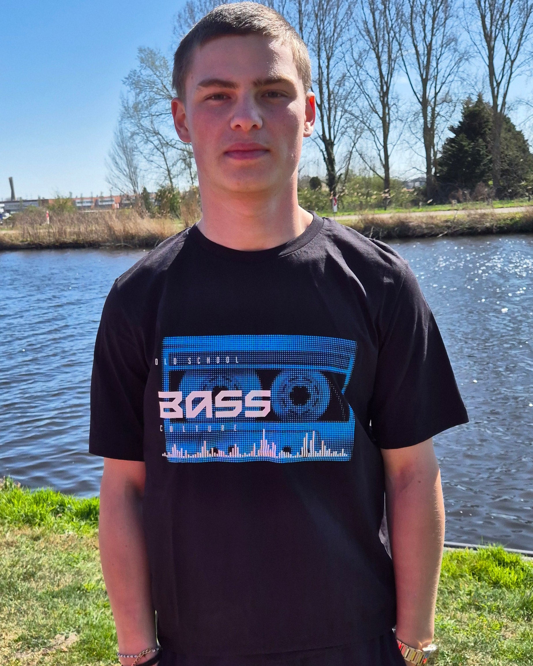 shirt zwart olschool bass
